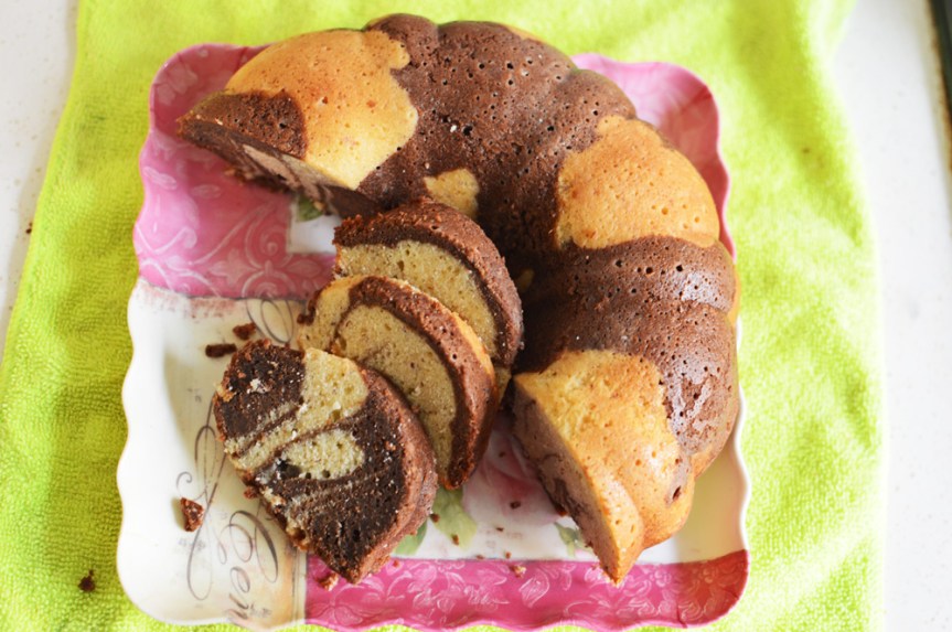 Chocolate mocha marbled&nbsp;bundt